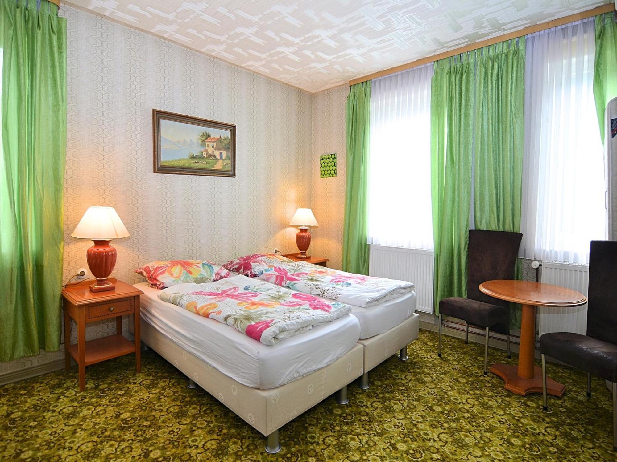 Spacious Group House In The Harz Region Zorge Extérieur photo